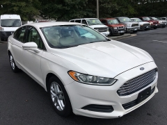 Used 2014  Ford Fusion 4d Sedan SE at Blackhawk Used Cars near Bettendorf, IA
