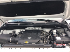 Used 2014  Toyota Tundra 4WD CrewMax Limited 5.7L at Blackhawk Used Cars near Bettendorf, IA