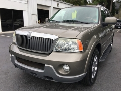 Used 2004  Lincoln Navigator 4dr 2WD at Blackhawk Used Cars near Bettendorf, IA