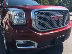 Used 2017  GMC Yukon XL 4d SUV 4WD Denali at Blackhawk Used Cars near Bettendorf, IA