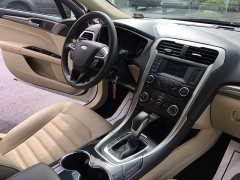 Used 2014  Ford Fusion 4d Sedan SE at Blackhawk Used Cars near Bettendorf, IA