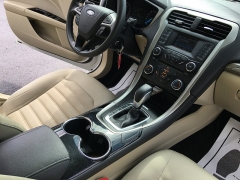 Used 2014  Ford Fusion 4d Sedan SE at Blackhawk Used Cars near Bettendorf, IA