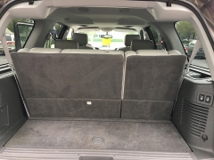 Used 2004  Lincoln Navigator 4dr 2WD at Blackhawk Used Cars near Bettendorf, IA