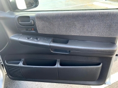 Used 2003  Dodge Dakota 2dr Club Cab 131" WB SLT at Blackhawk Used Cars near Bettendorf, IA