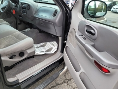 Used 2003  Ford F-150 SuperCrew 139" 4WD at Blackhawk Used Cars near Bettendorf, IA