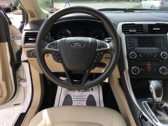 Used 2014  Ford Fusion 4d Sedan SE at Blackhawk Used Cars near Bettendorf, IA