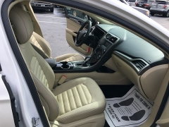 Used 2014  Ford Fusion 4d Sedan SE at Blackhawk Used Cars near Bettendorf, IA