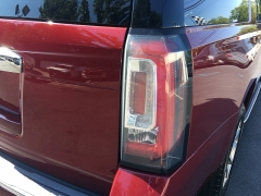 Used 2017  GMC Yukon XL 4d SUV 4WD Denali at Blackhawk Used Cars near Bettendorf, IA