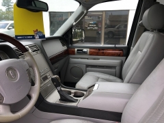 Used 2004  Lincoln Navigator 4dr 2WD at Blackhawk Used Cars near Bettendorf, IA