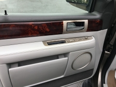 Used 2004  Lincoln Navigator 4dr 2WD at Blackhawk Used Cars near Bettendorf, IA