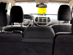 Used 2017  Jeep Cherokee Latitude 4x4 at Blackhawk Used Cars near Bettendorf, IA