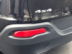 Used 2017  Jeep Cherokee Latitude 4x4 at Blackhawk Used Cars near Bettendorf, IA