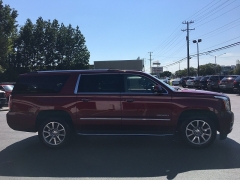 Used 2017  GMC Yukon XL 4d SUV 4WD Denali at Blackhawk Used Cars near Bettendorf, IA