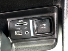 Used 2017  Jeep Cherokee Latitude 4x4 at Blackhawk Used Cars near Bettendorf, IA