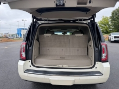 Used 2015  GMC Yukon 4d SUV 4WD Denali at Chip Wynn Motors near Paducah&comma; KY