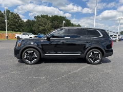 Used 2024  Kia Telluride S FWD at Chip Wynn Motors near Paducah&comma; KY