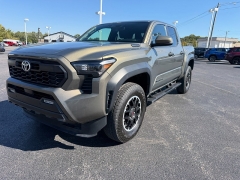 Used 2024  Toyota Tacoma 4WD Hybrid Double Cab Bed AT &lpar;Natl&rpar; at Chip Wynn Motors near Paducah&comma; KY