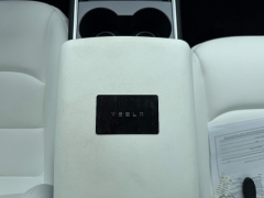 Used 2024  Tesla Model Y Long Range AWD at Chip Wynn Motors near Paducah&comma; KY