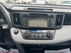 Used 2018  Toyota RAV4 XLE FWD &lpar;Natl&rpar; at Chip Wynn Motors near Paducah&comma; KY
