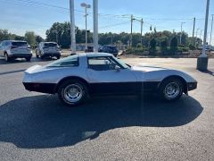 Used 1982  Chevrolet Corvette 2d Coupe at Chip Wynn Motors near Paducah&comma; KY