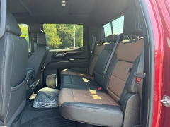 Used 2024  Chevrolet Silverado 1500 4WD Crew Cab 147" High Country at Chip Wynn Motors near Paducah&comma; KY