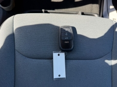 Used 2020  Ram 1500 Big Horn 4x4 Crew Cab 5'7" Box at Chip Wynn Motors near Paducah&comma; KY