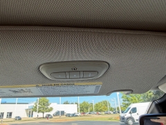Used 2023  Chrysler Pacifica Limited FWD at Chip Wynn Motors near Paducah&comma; KY