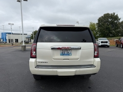 Used 2015  GMC Yukon 4d SUV 4WD Denali at Chip Wynn Motors near Paducah&comma; KY