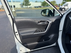 Used 2025  Toyota RAV4 XLE FWD at Chip Wynn Motors near Paducah&comma; KY