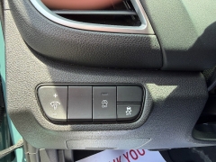 Used 2024  Kia Seltos EX IVT AWD at Chip Wynn Motors near Paducah&comma; KY