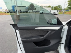 Used 2024  Tesla Model Y Long Range AWD at Chip Wynn Motors near Paducah&comma; KY