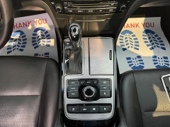 Used 2014  Hyundai Equus 4dr Sdn Signature at Chip Wynn Motors near Paducah&comma; KY