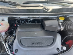 Used 2024  Chrysler Pacifica Touring L FWD at Chip Wynn Motors near Paducah&comma; KY