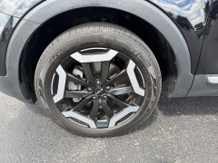 Used 2024  Kia Telluride S FWD at Chip Wynn Motors near Paducah&comma; KY