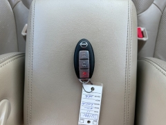 Used 2011  Nissan Pathfinder 4d SUV 4WD SV at Chip Wynn Motors near Paducah&comma; KY