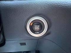 Used 2023  Chrysler Pacifica Touring L FWD at Chip Wynn Motors near Paducah&comma; KY