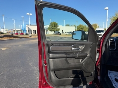 Used 2024  Ram 1500 Big Horn 4x4 Crew Cab 6'4" Box at Chip Wynn Motors near Paducah&comma; KY