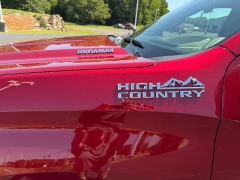 Used 2024  Chevrolet Silverado 1500 4WD Crew Cab 147" High Country at Chip Wynn Motors near Paducah&comma; KY