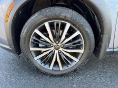 Used 2023  INFINITI QX60 SENSORY AWD at Chip Wynn Motors near Paducah&comma; KY