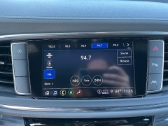 Used 2024  Buick Enclave FWD 4dr Premium at Chip Wynn Motors near Paducah&comma; KY