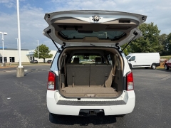 Used 2011  Nissan Pathfinder 4d SUV 4WD SV at Chip Wynn Motors near Paducah&comma; KY