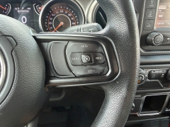 Used 2018  Jeep Wrangler Sport 4x4 at Chip Wynn Motors near Paducah&comma; KY