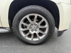 Used 2015  GMC Yukon 4d SUV 4WD Denali at Chip Wynn Motors near Paducah&comma; KY