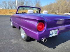 Used 1960  Ford FALCON CONVERTIBLE 2D at Chip Wynn Motors near Paducah&comma; KY