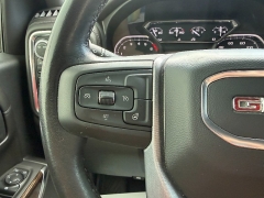 Used 2021  GMC Sierra 1500 4WD Crew Cab 147" Elevation w&sol;3SB at Chip Wynn Motors near Paducah&comma; KY