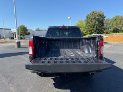 Used 2020  Ram 1500 Big Horn 4x4 Crew Cab 5'7" Box at Chip Wynn Motors near Paducah&comma; KY