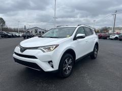 Used 2018  Toyota RAV4 XLE FWD &lpar;Natl&rpar; at Chip Wynn Motors near Paducah&comma; KY