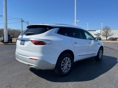 Used 2024  Buick Enclave FWD 4dr Premium at Chip Wynn Motors near Paducah&comma; KY