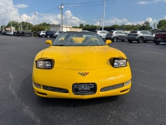 Used 2001  Chevrolet Corvette 2d Convertible at Chip Wynn Motors near Paducah&comma; KY