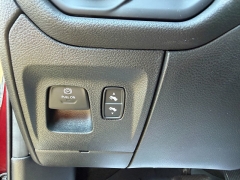 Used 2024  Ram 1500 Big Horn 4x4 Crew Cab 6'4" Box at Chip Wynn Motors near Paducah&comma; KY